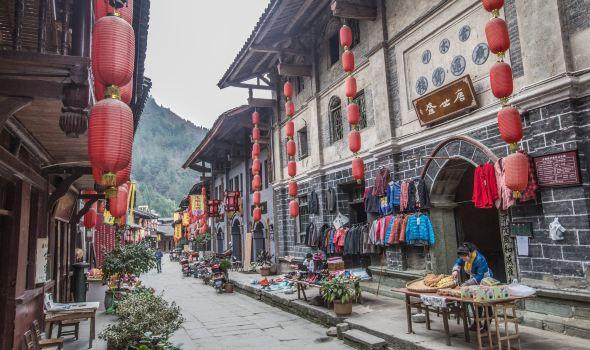 走进济宁市图书馆，娃娃们在文化海洋中过大年
